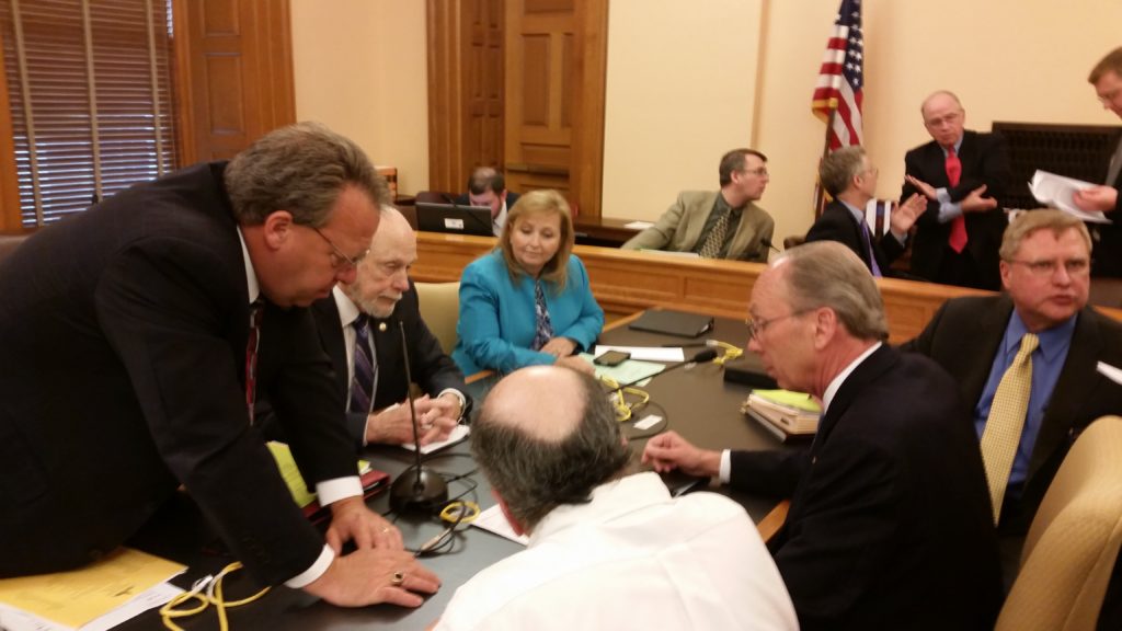 Kansas House rejects bill to repeal income tax cuts | News, Sports ...